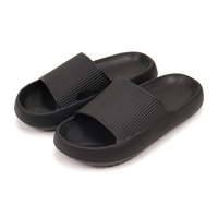 Hot Selling Women Cloud Slides Anti-slip Indoor Slippers Men Home Slippers