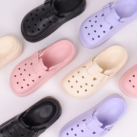 Women clogs